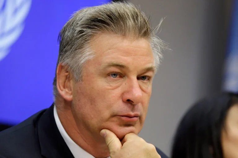 What is Alec Baldwin Net Worth?